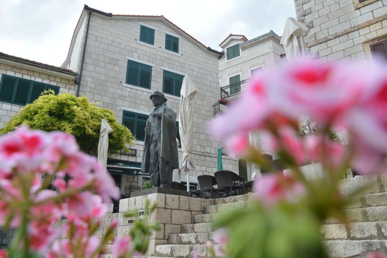 Apartmani Olujic 이모츠키 외부 사진