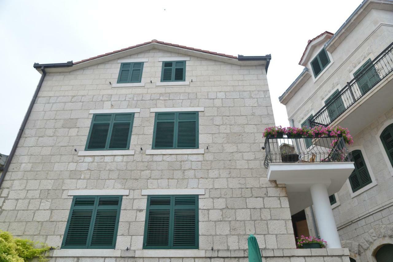 Apartmani Olujic 이모츠키 외부 사진